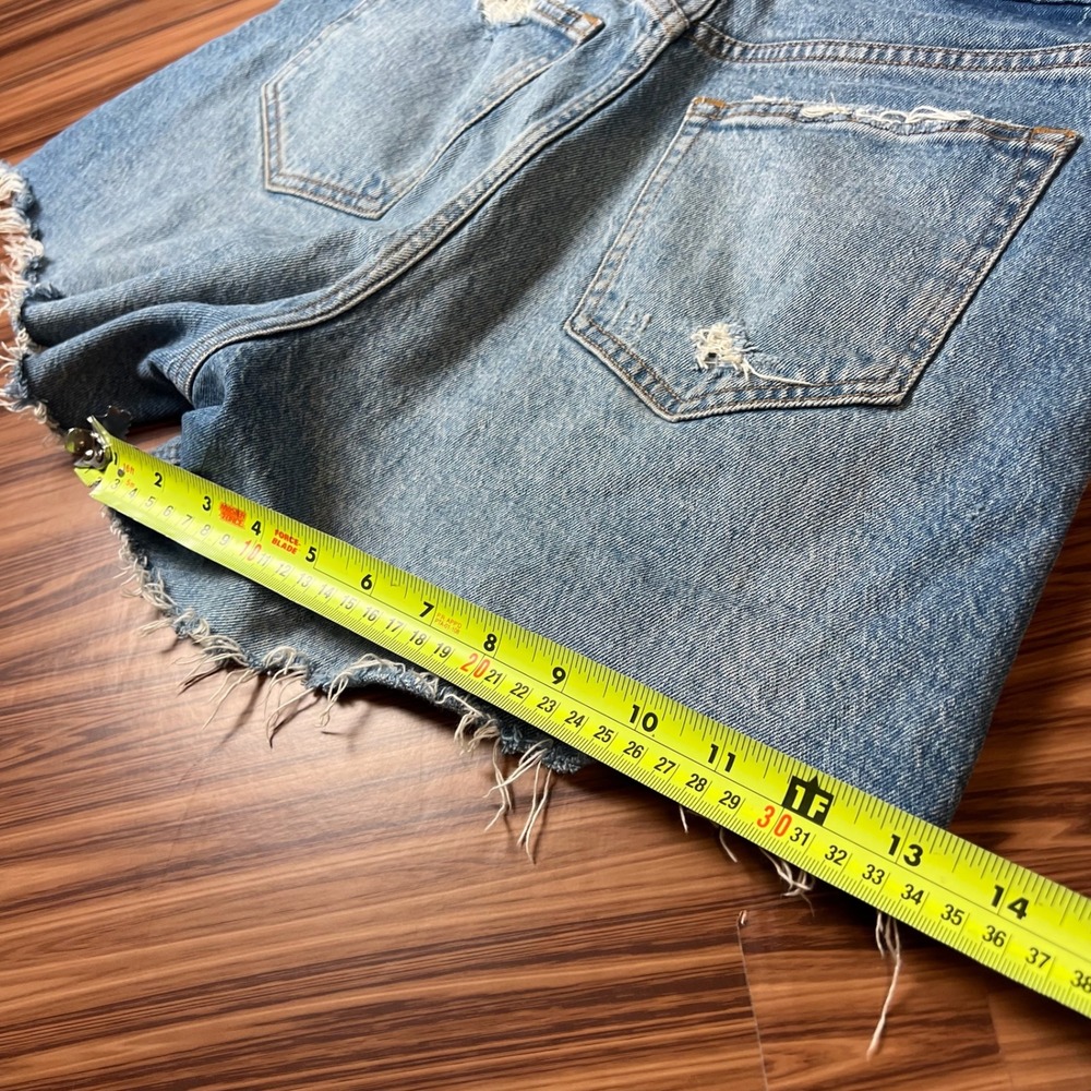 Abercrombie & Fitch Dad Shorts Womens 27 Light Wash Curve Love High Rise Denim - Picture 9 of 10
